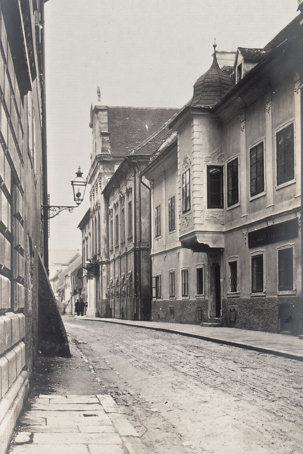 Gornji grad, Kapucinska ulica (današnja Matoševa), oko 1910. godine